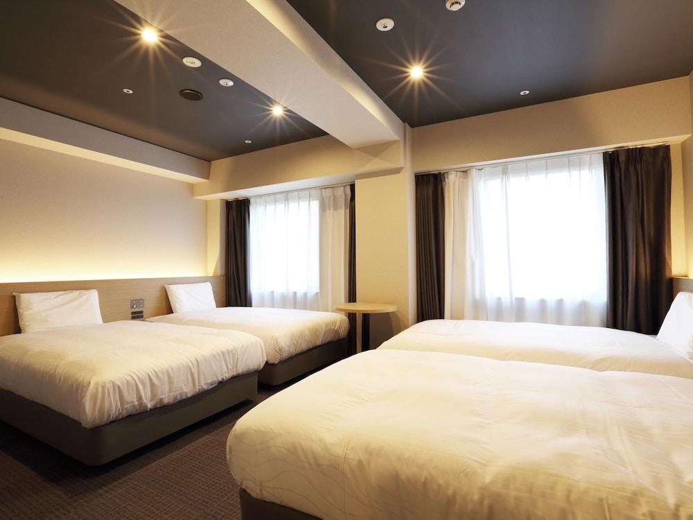 Henn Na Hotel Kanazawa Korimbo المظهر الخارجي الصورة