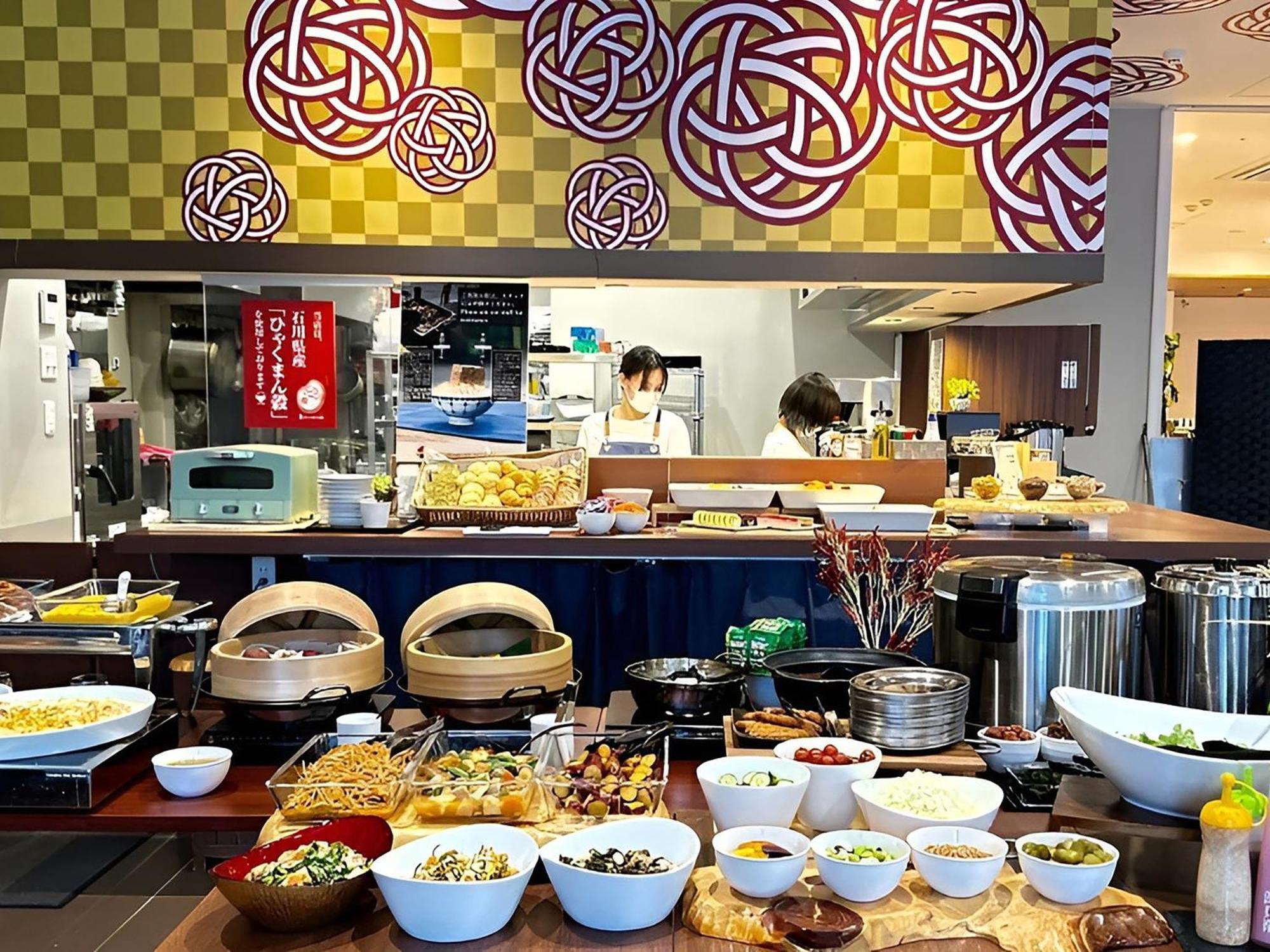 Henn Na Hotel Kanazawa Korimbo المظهر الخارجي الصورة